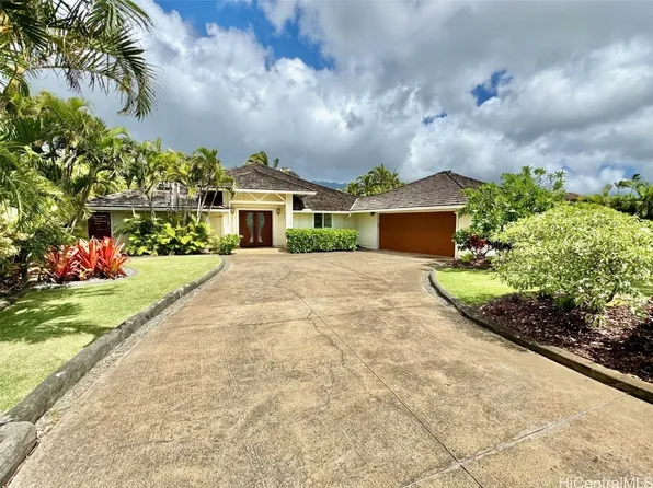 76 Wailupe Cir, Honolulu, HI 96821