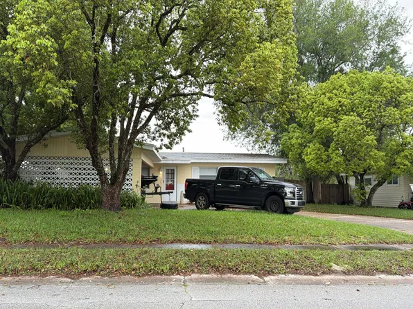 472 Fern Ave, Titusville, FL 32796