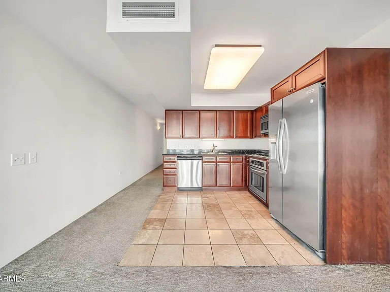4808 N 24th St #202 — Photo 11