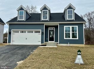 2032 William Ave, Essex, MD 21221