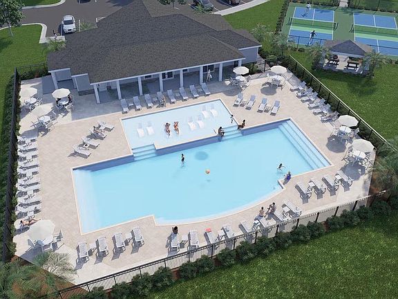 5th image of 636 Millbrook Way