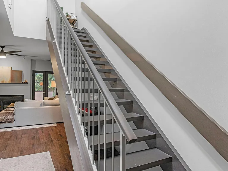 501 Fenton Pl #N — Photo 17