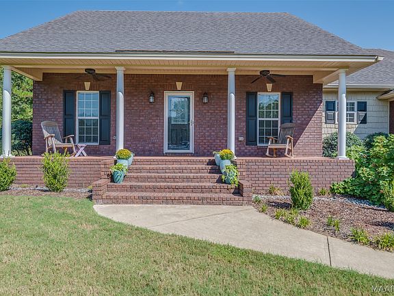 3rd image of 107 Sequoia Ct