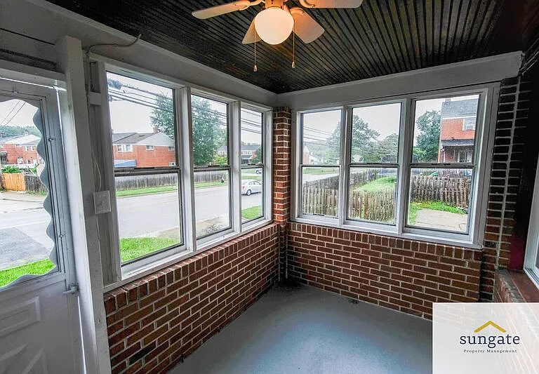3427 N Point Rd — Photo 42