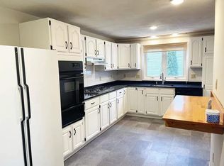 27 Webster Pl #27, Malden, MA 02148