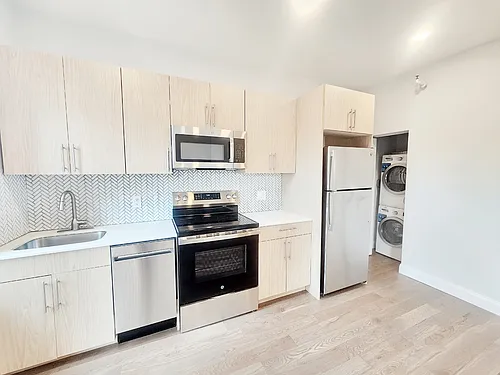 379 Commonwealth Ave #11 Photo 1