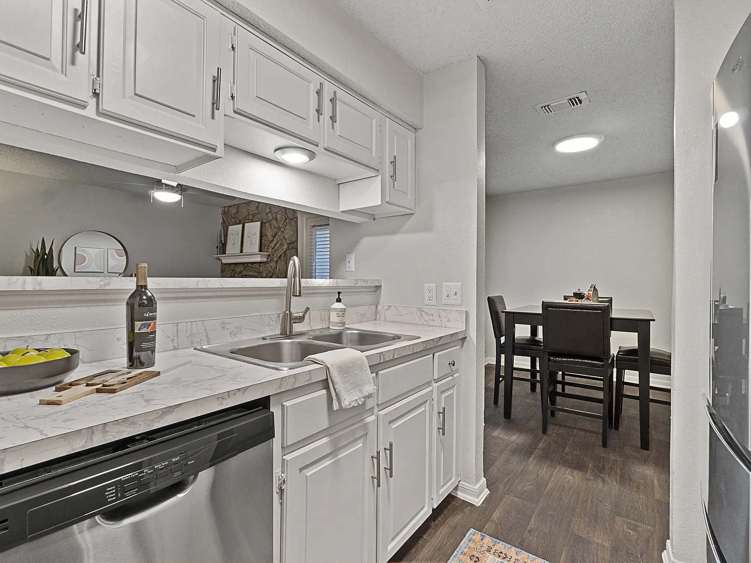 Cozy Denton, TX Apartment Homes — Photo 4