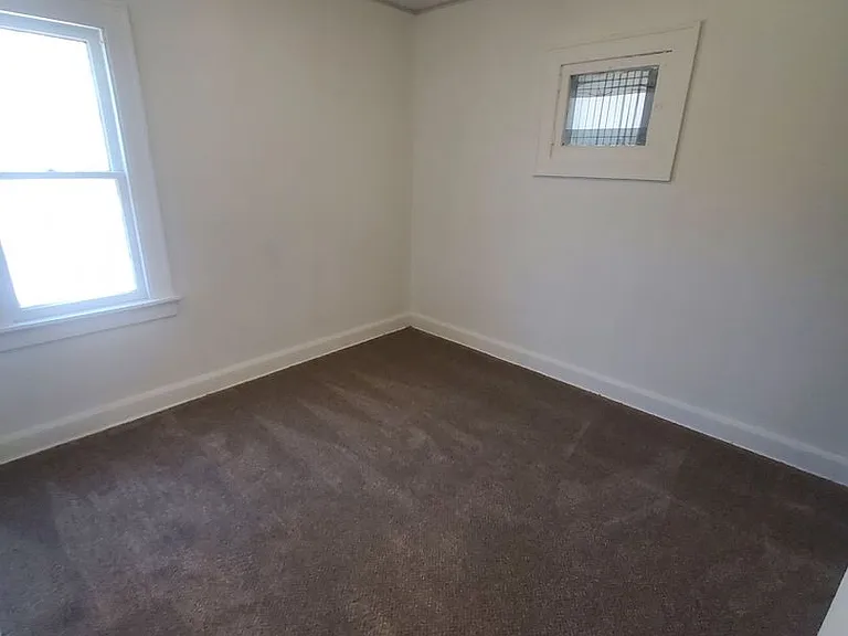 620 W Melvina St — Photo 10
