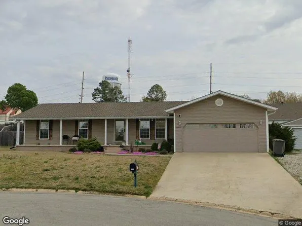 2105 Villa Rdg, Paragould, AR 72450