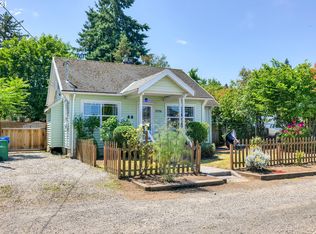 5756 NE Shaver St, Portland, OR 97213