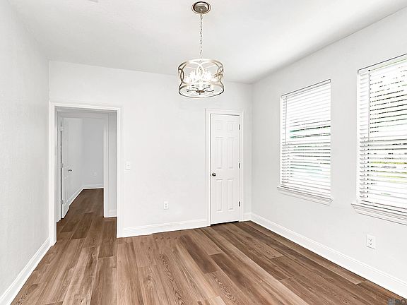 5th image of 2645 Seneca St