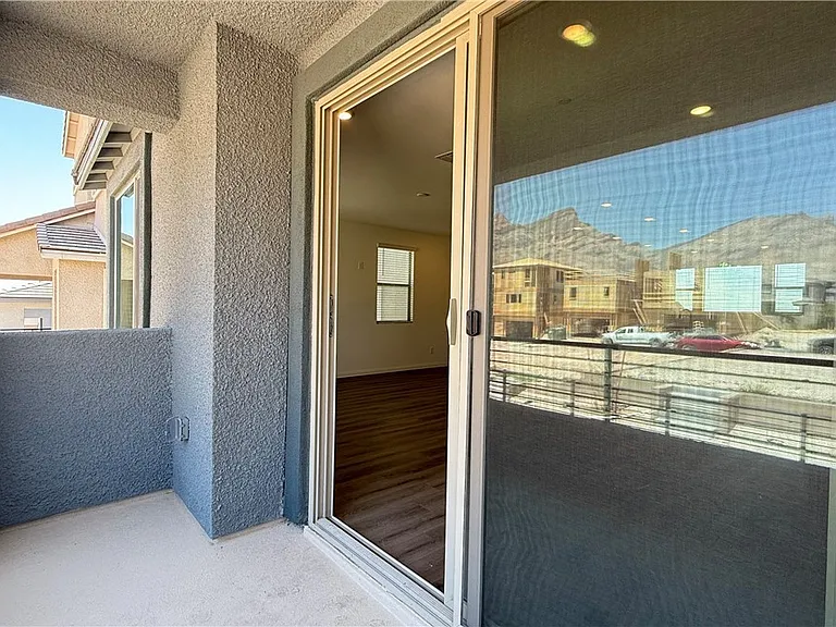 1513 Bat Hawk St — Photo 20