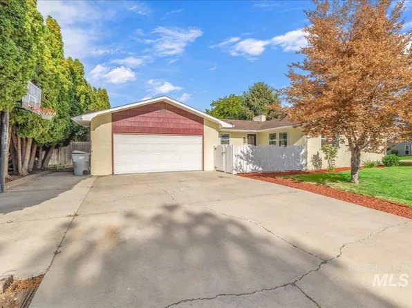 91 S Andrew St, Nampa, ID 83651
