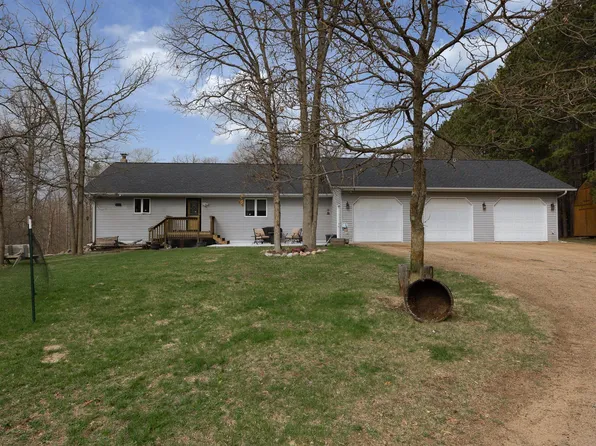 1851 Foxtail Ln SW, Backus, MN 56435