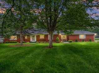 4830 North Ln, Rochester, MI 48307