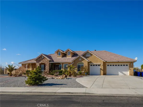 12302 Braeburn Rd, Apple Valley, CA 92308