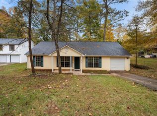 6866 Fielder Ct, Rex, GA 30273