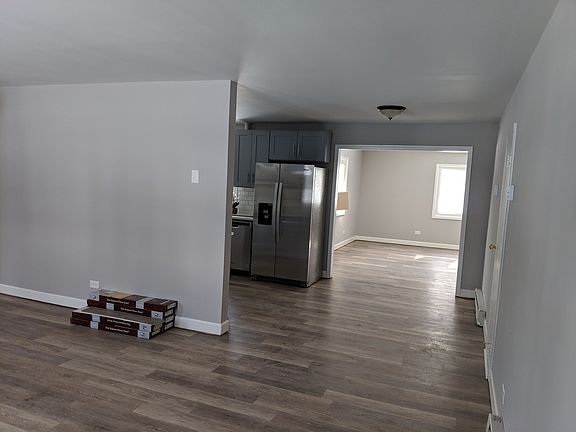 3rd image of 432 Wildwood Dr