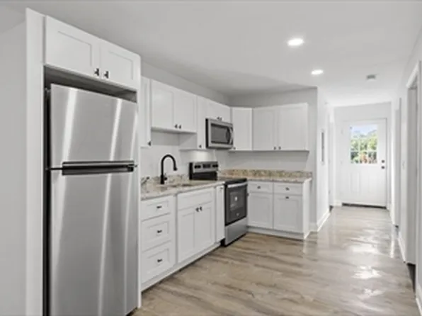 11-15 Main St #4, Winchendon, MA 01475