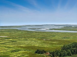 4 Gadsden Ln, Newbury, MA 01951