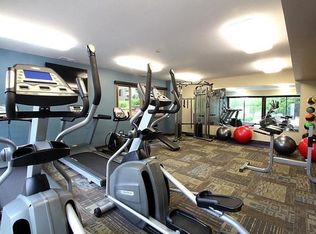 14255 Valley View Rd APT 202, Eden Prairie, MN 55344