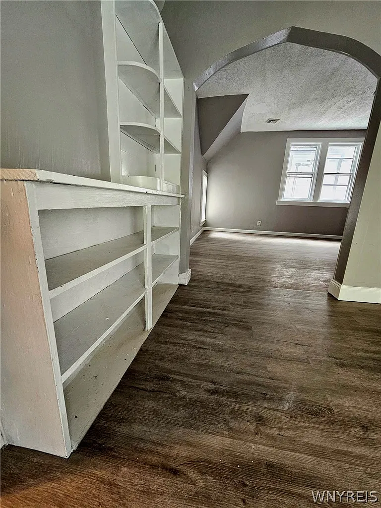 2 bed, 1.0 bath, 1086 sqft, $1,500 — Photo 4
