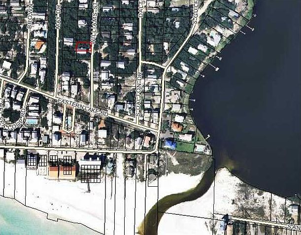 Short stroll to the beach