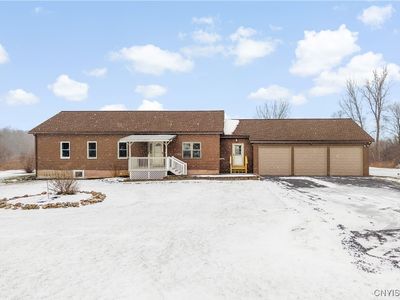 7893 Webster Ln, Auburn, NY, 13021