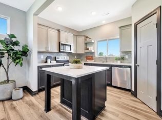 609 Sweetwater Rd, Maize, KS 67101