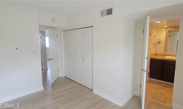 4279 W Sarah St — Photo 26
