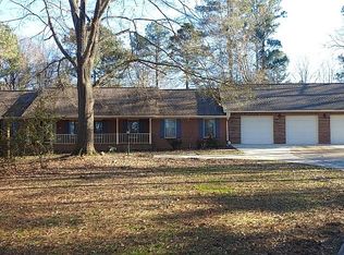 670 Midway Rd, Loganville, GA 30052