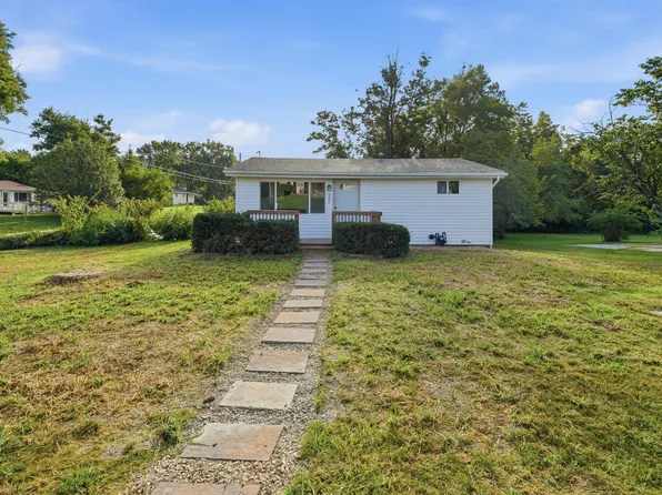 906 Castlewood Ave, Fulton, MO 65251
