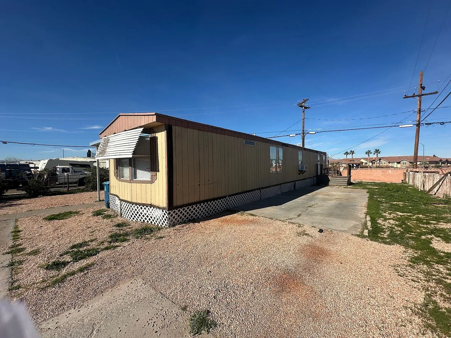 3 Bedroom 2 Bathroom Mobile/Manufactured Home — Photo 3