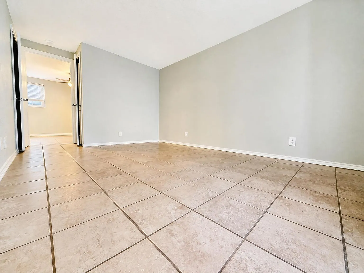 Domain Apartments - 04 — Photo 2