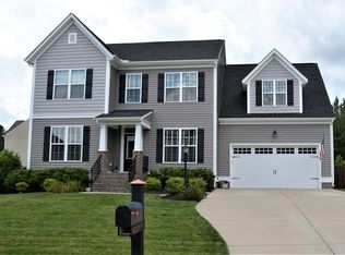 16807 Camfield Dr, Moseley, VA 23120