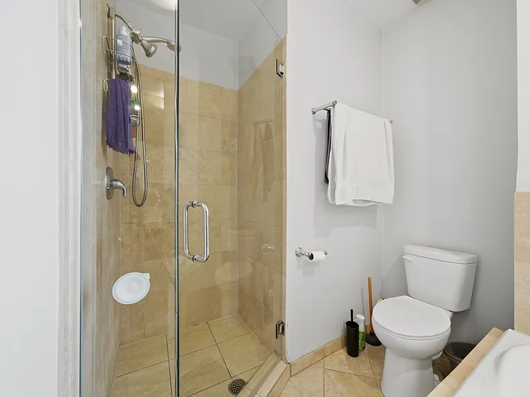 3231 W Hirsch St #3R — Photo 6