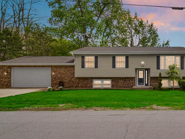 235 E 13th St, Hobart, IN 46342