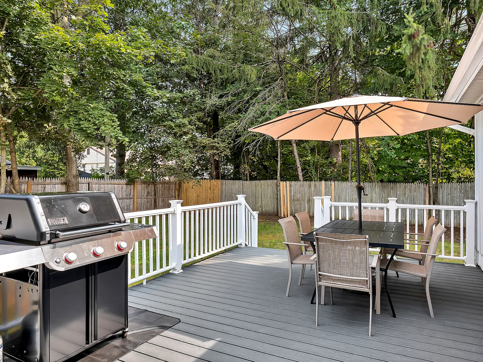 4 bed, 1375 sqft, $3,750 — Photo 1