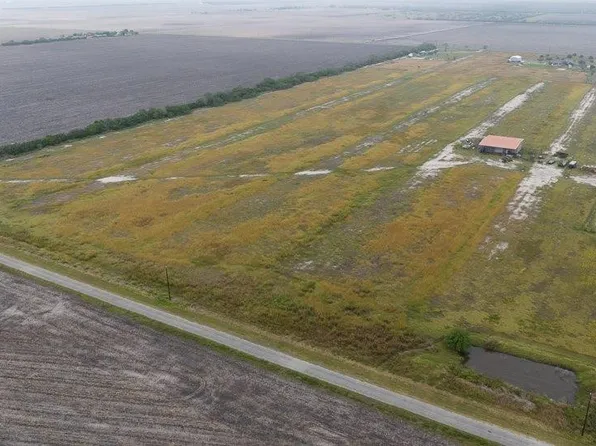 15328 County Road 1196, Sinton, TX 78387