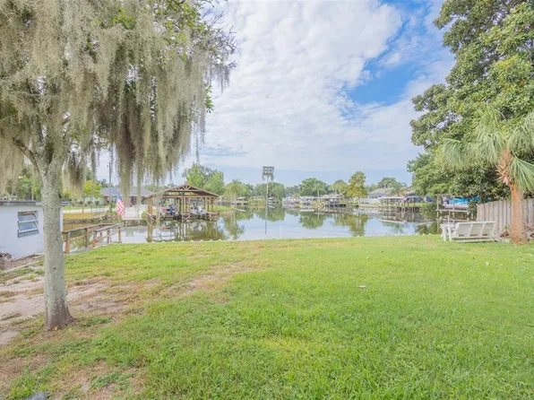 2712 GRAND ISLAND SHORES ROAD, EUSTIS, FL 32726