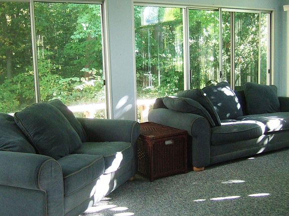 cable hookup in six rooms