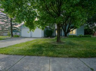8809 Haddington Dr N, Indianapolis, IN 46256