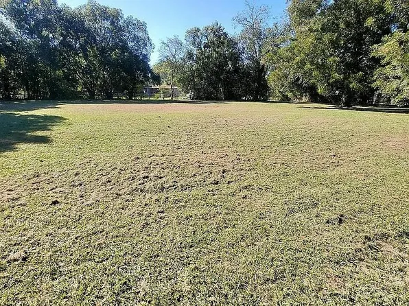 1510 Austin St, Bay City, TX 77414