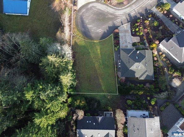 19 Topaz Way, Sequim, WA 98382