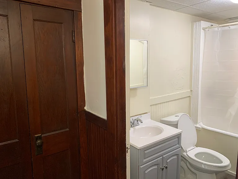 557 Lincoln St #2 — Photo 12