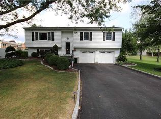 46 Half Hollow Tarn, Monroe, NY 10950