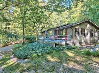 109 Ruffed Grouse Dr, Greentown, PA 18426