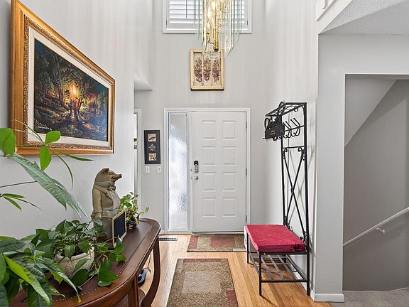 4th image of 7001 Beacon Cir