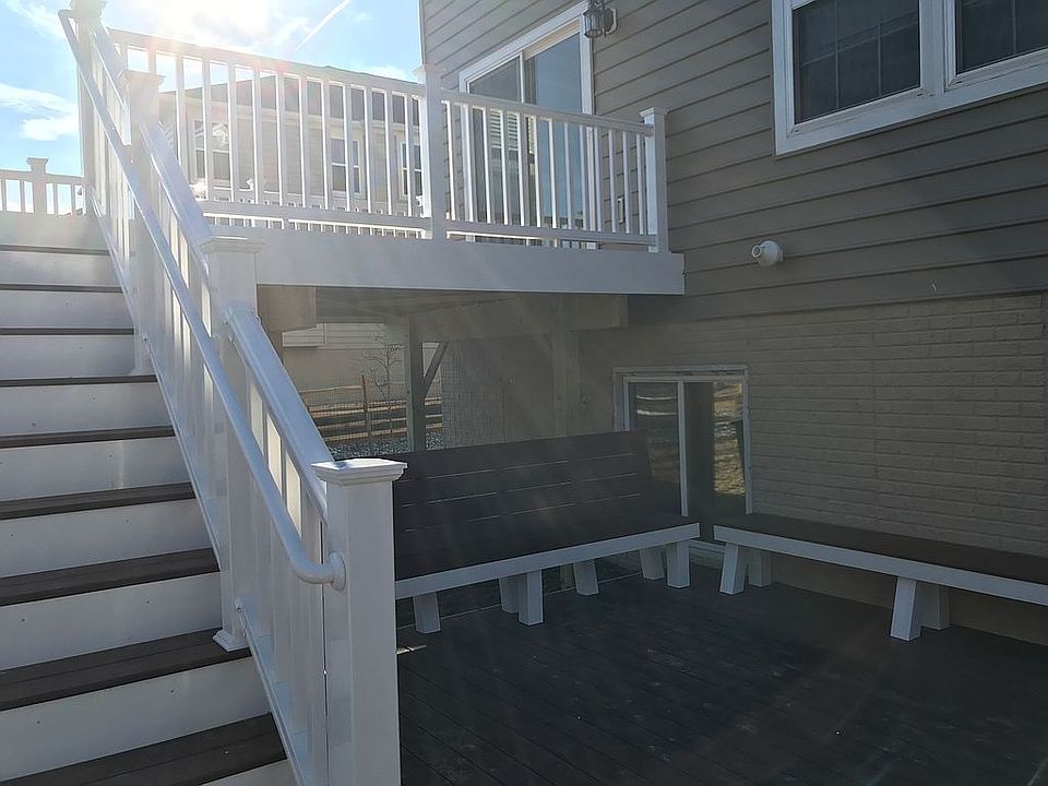 2nd image of 3188 Krefeld Ln