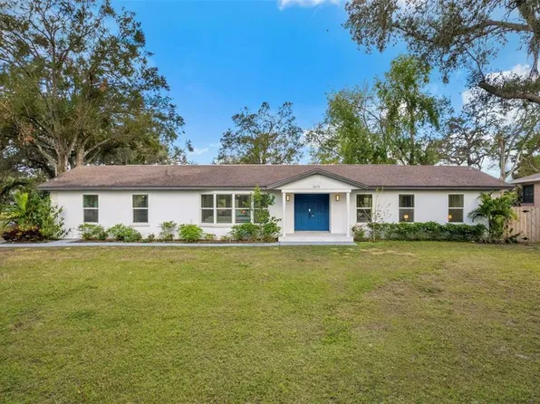 5454 N River Shore Dr, Tampa, FL 33603